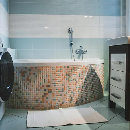 Usti Downtown Horovka Appartamento *